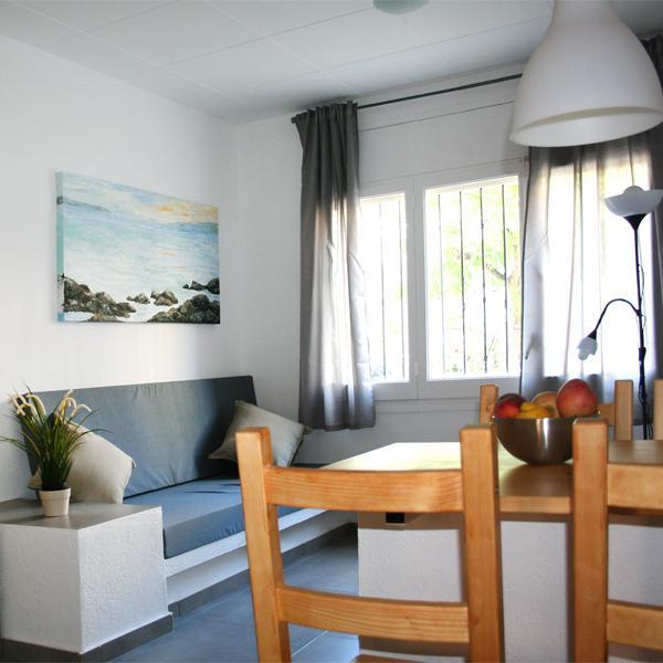 Apartaments La Riera Roses Cameră foto