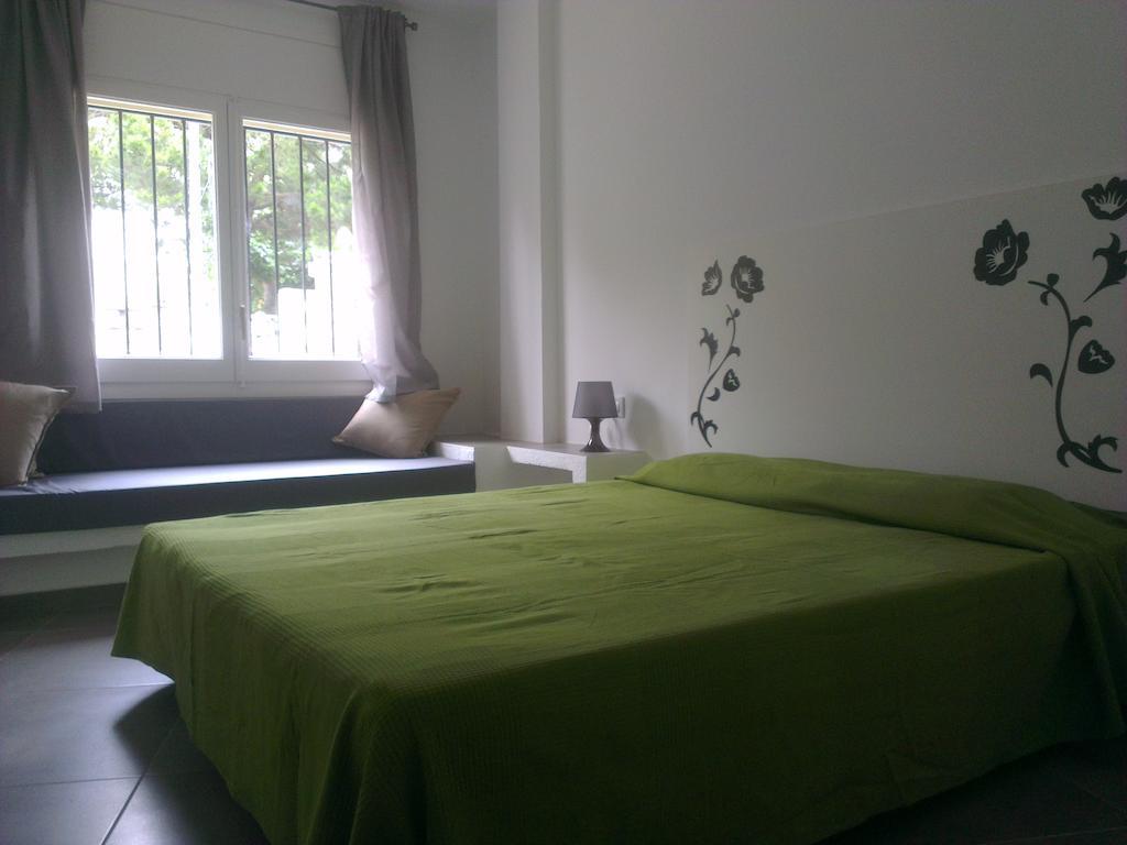 Apartaments La Riera Roses Exterior foto